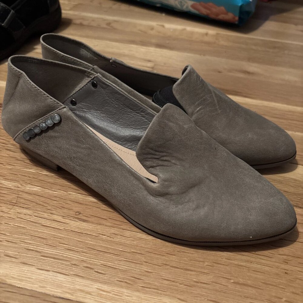 Kelsi Dagger Brooklyn Women's Ora Loafer Flat Size 8